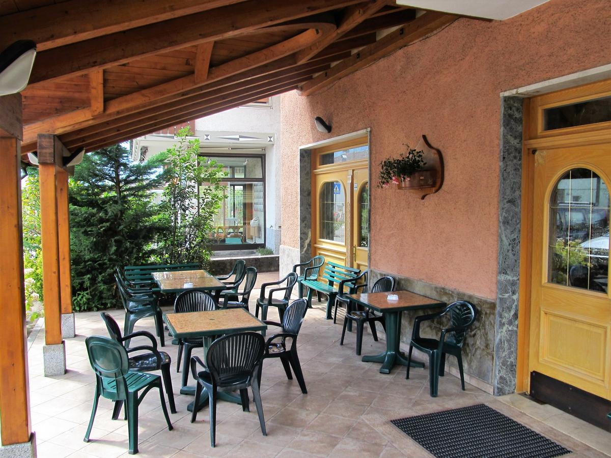 Green Base Hotel B&B Male Ngoại thất bức ảnh