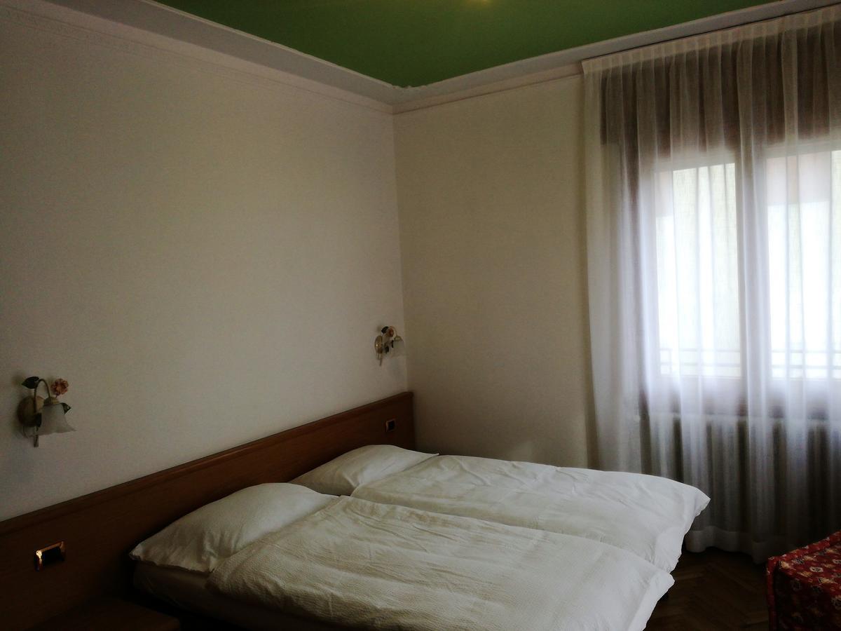 Green Base Hotel B&B Male Ngoại thất bức ảnh